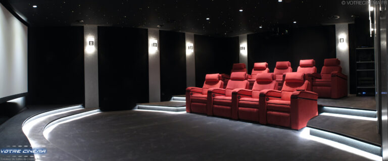 Salle de cinéma privée fauteuils Travelling Oray